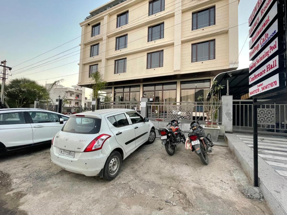 Clover Inn Udaipur Exterior foto